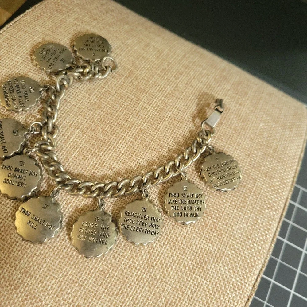 Vintage Ten Commandments Religious Charm Bracelet Silver Tone 7 Inch Cottagecore